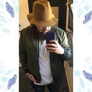 Meet your Posher, Cyler